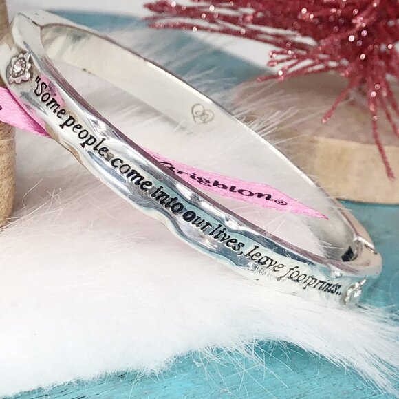Brighton FOOTPRINTS Crystal Hinged Bracelet Bangle - Picture 1 of 7